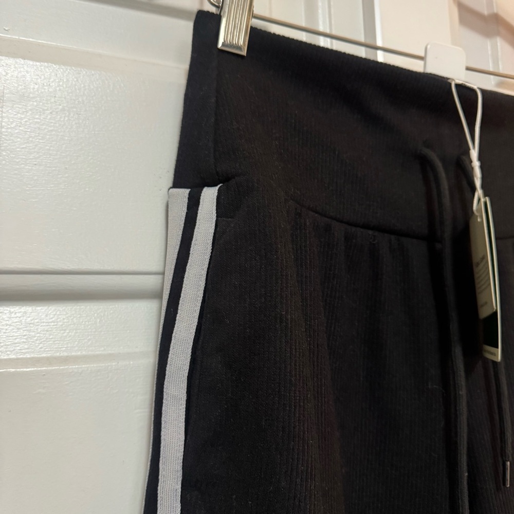 Halara Ribbed High Waisted Tummy Control Wide Leg Sweatpants Women’s Small NWOT - Picture 5 of 8